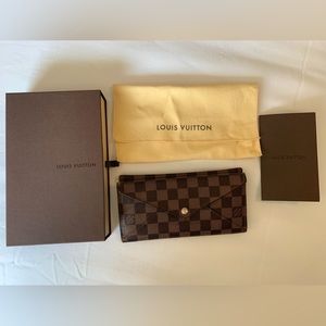 LV envelope wallet